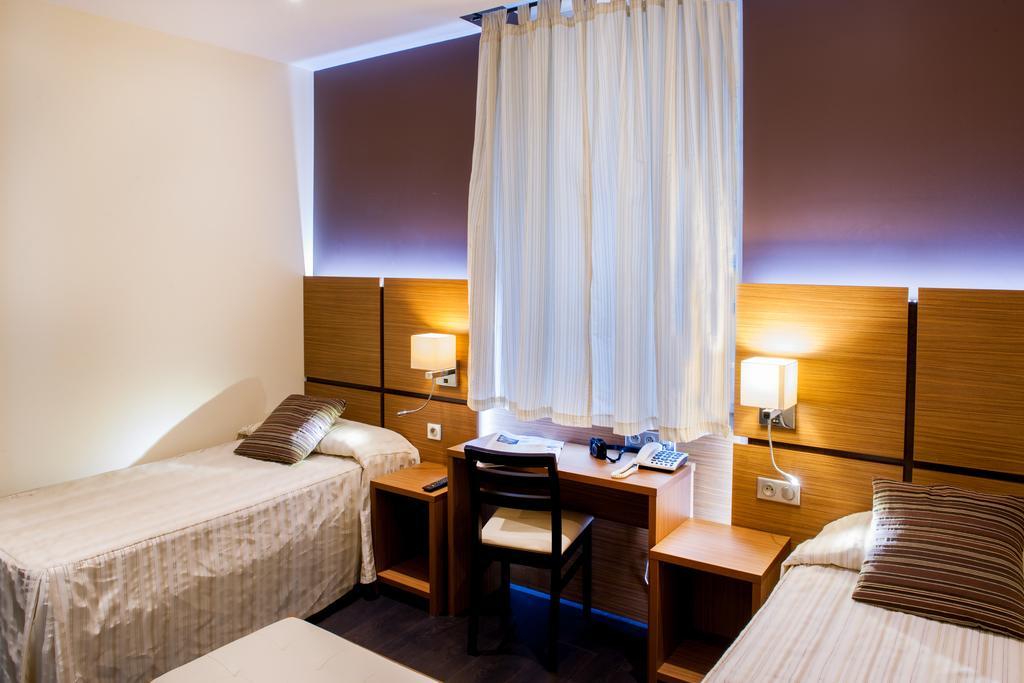 Hotel La Source Lourdes Esterno foto