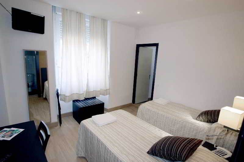 Hotel La Source Lourdes Esterno foto